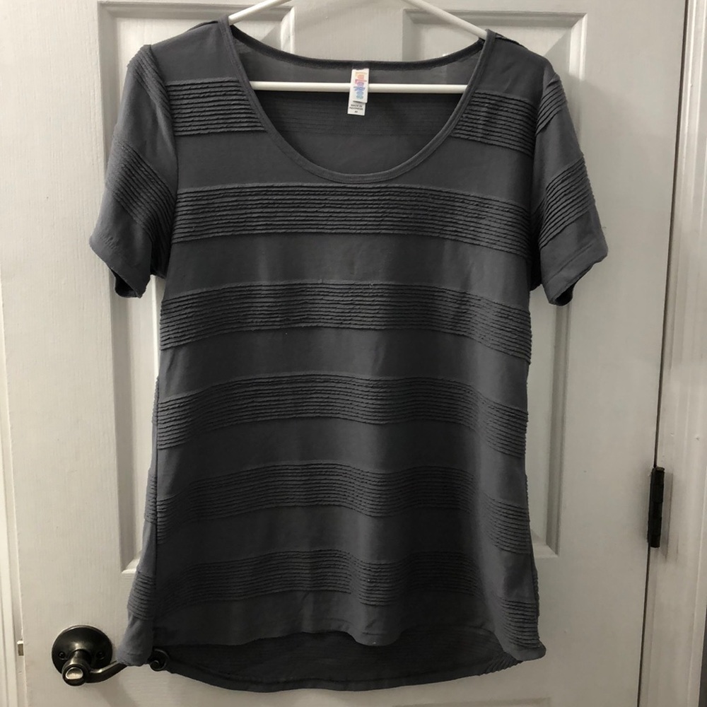 Lularoe top